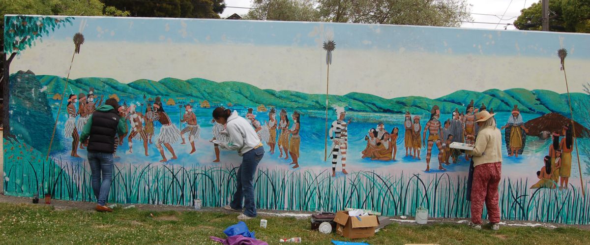 People painting mural at Ohlone Park  CC BY-NC-ND 2.0  WIlliam Newton https://flic.kr/p/ffy6wU